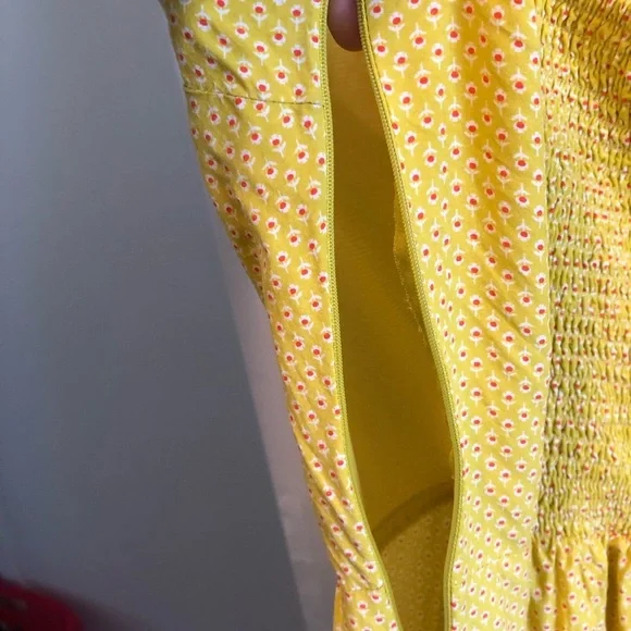 Tl xxl summer dress. Spaghetti straps, lined , zipper on side- elastic back used - Picture 6 of 9